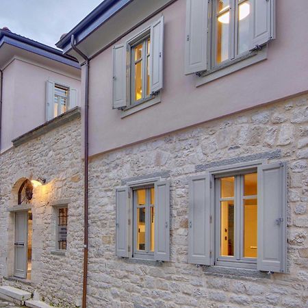 Hotel Boulgari Ioannina Buitenkant foto