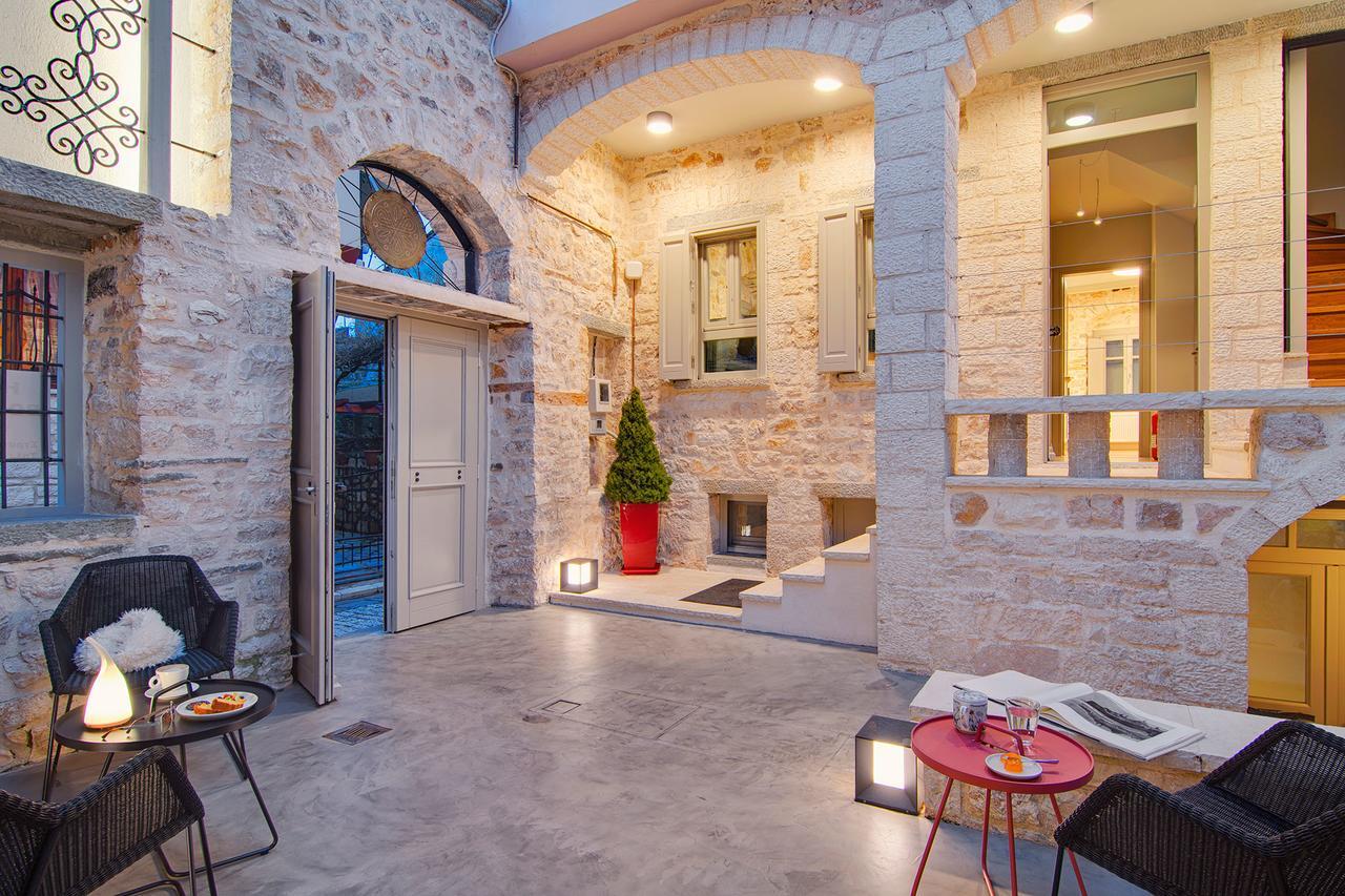Hotel Boulgari Ioannina Buitenkant foto