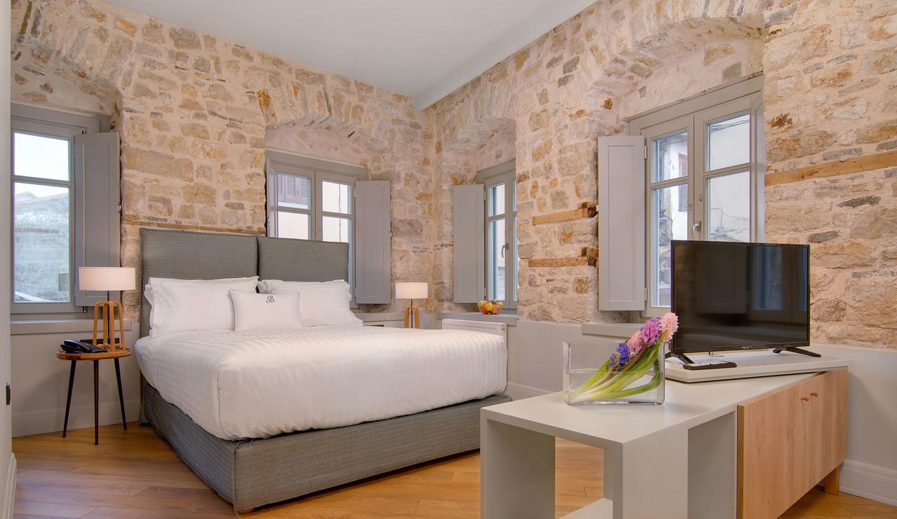 Hotel Boulgari Ioannina Buitenkant foto